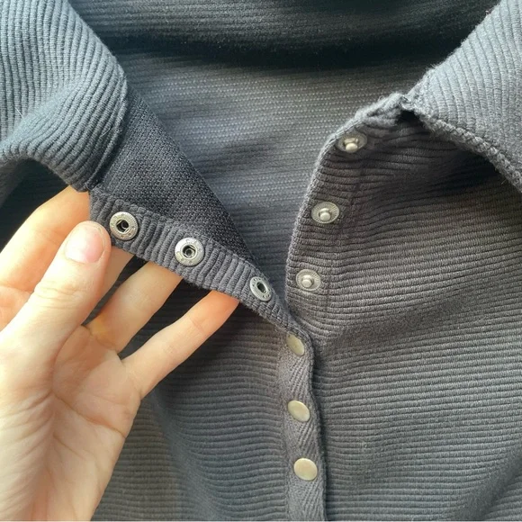 SOLD Maeve Anthropologie Ribbed Snap Up  stretchy long sleeve can off the - Picture 7 of 15